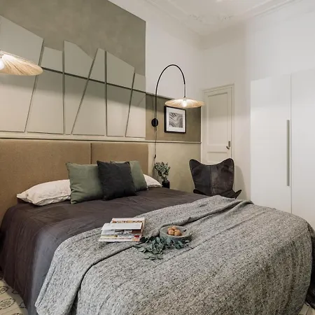 Uru - 2 Bedrooms And Balcony In De Gracia Apartamento Barcelona