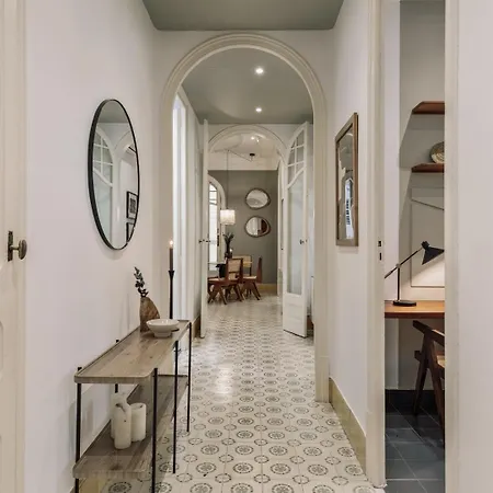 Apartamento Uru - 2 Bedrooms And Balcony In De Gracia Barcelona
